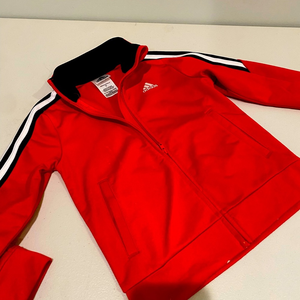 Adidas jacket size 5